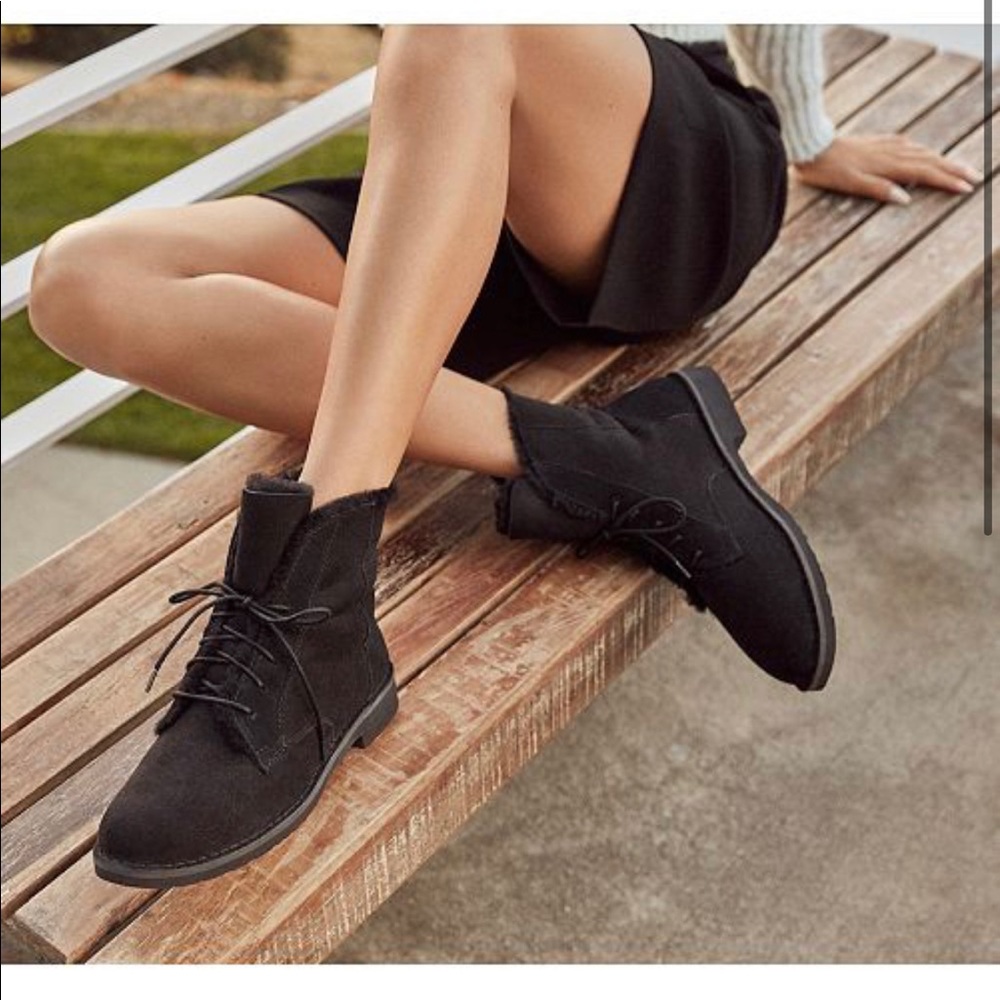 Ugg Quincy Boots